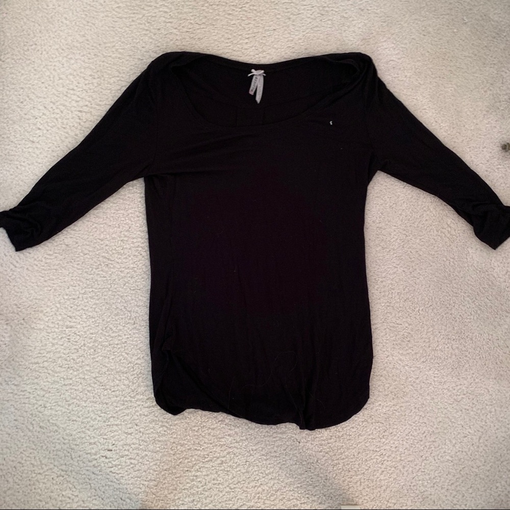 Quarter Sleeve T Shirt